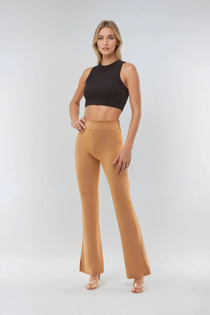 (WRUP11SHS435-M44) Flare Satin Look Leather Look Hoge Taille WR.UP® met Wijde Pijp en Split aan de Enkel