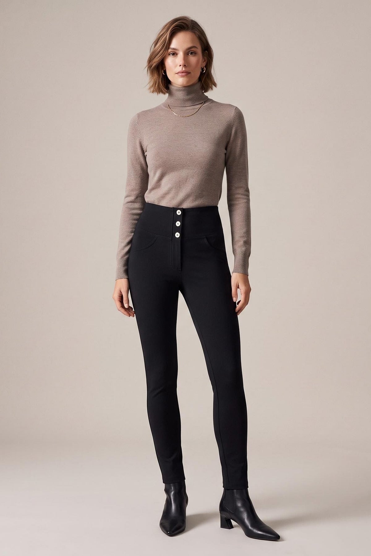 (WRUP2BHC001ORG-N) WR.UP® Basic WR.UP® met een Hoge Taille en Knoopsluiting in Zacht Katoen enlarged