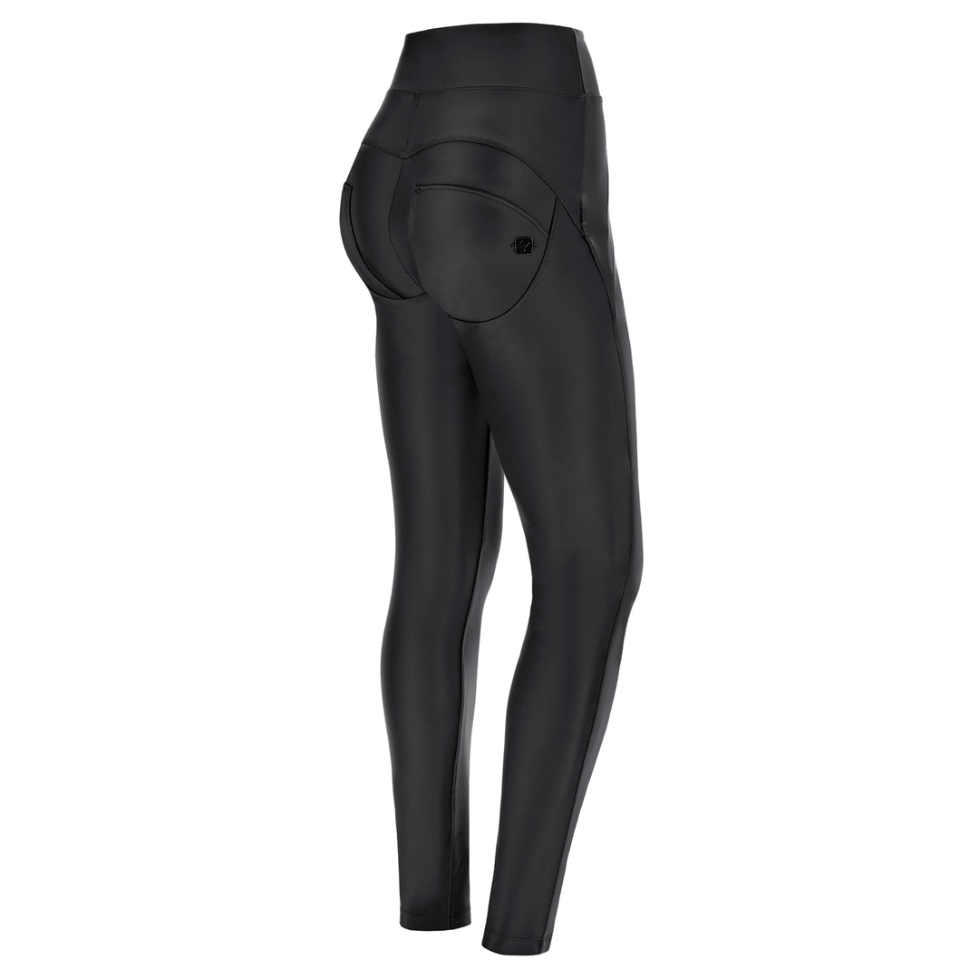 (WRUP2SHF313-N) Leather Look WR.UP® met Hoge Taille en Stoere Stiksels