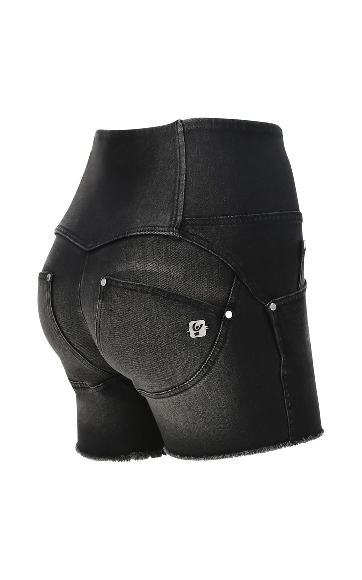 (WRUPSNUG9HS245-J7N) Hippe Denim Short met een Hoge Knoopsluiting!