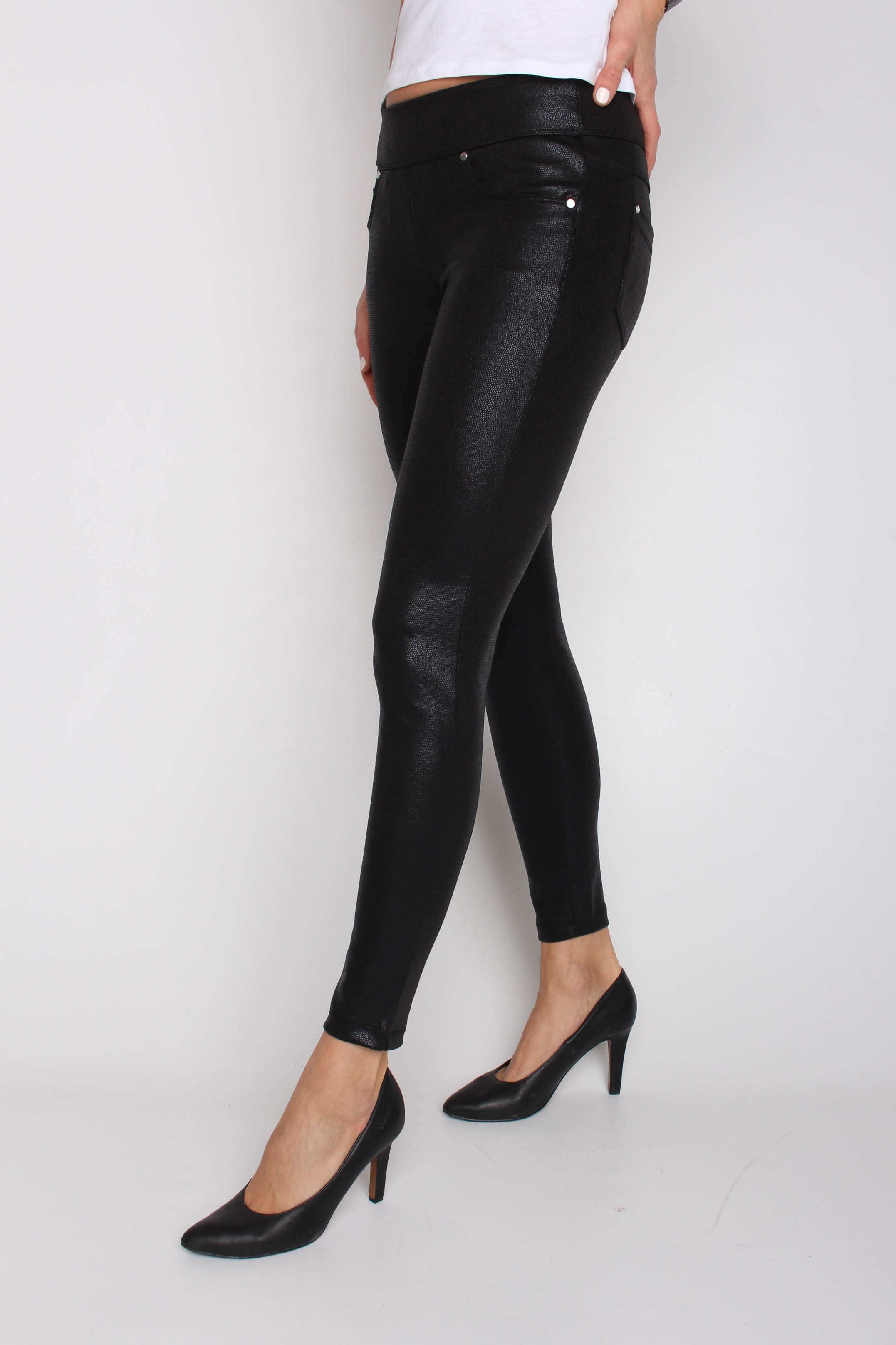 (NOWY1MF106-N) Black medium-waisted N.O.W.® Pants Yoga jeggings in coated interlock fabric