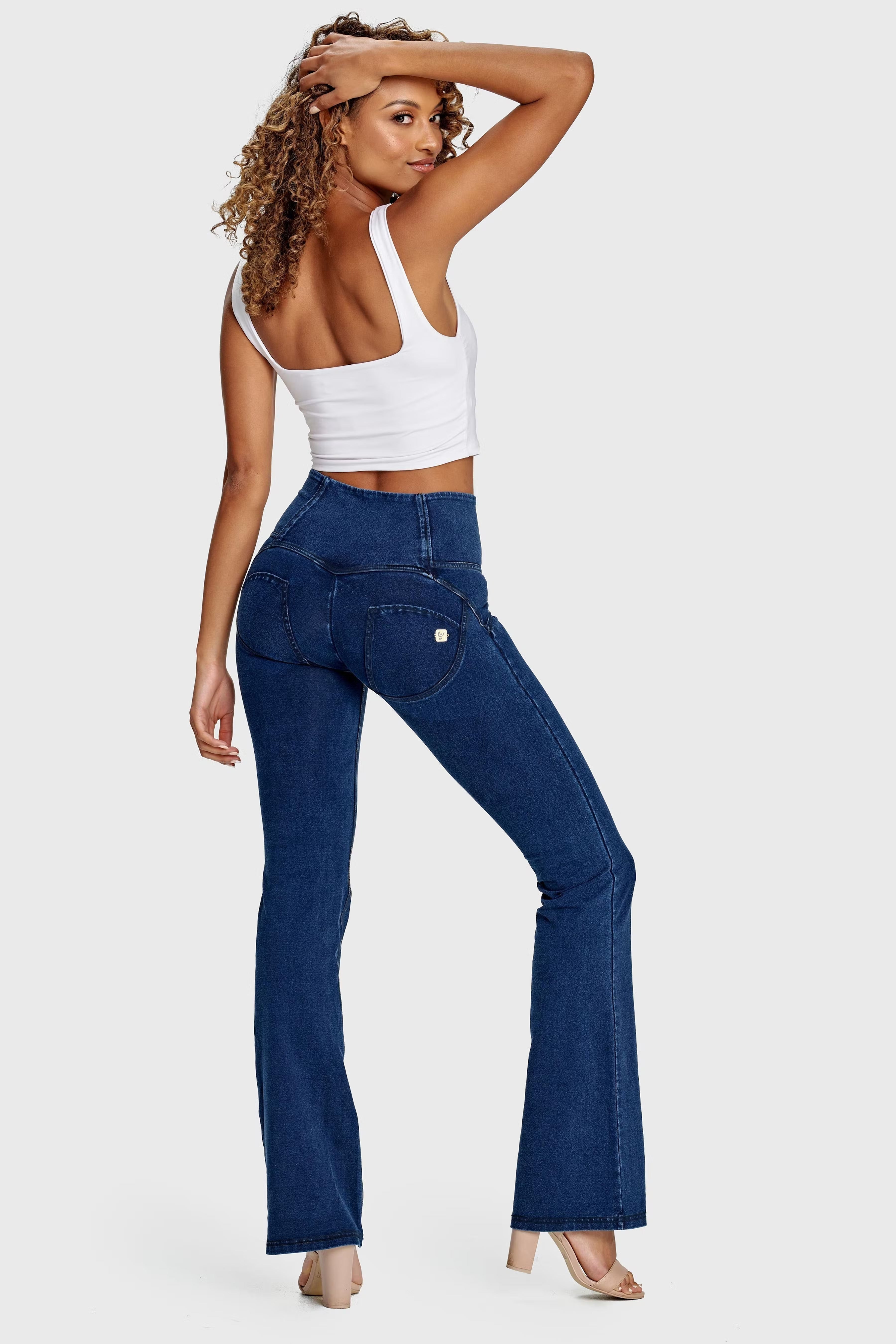 Blauwe blue flared jeans wijde uitlopende hoge taille