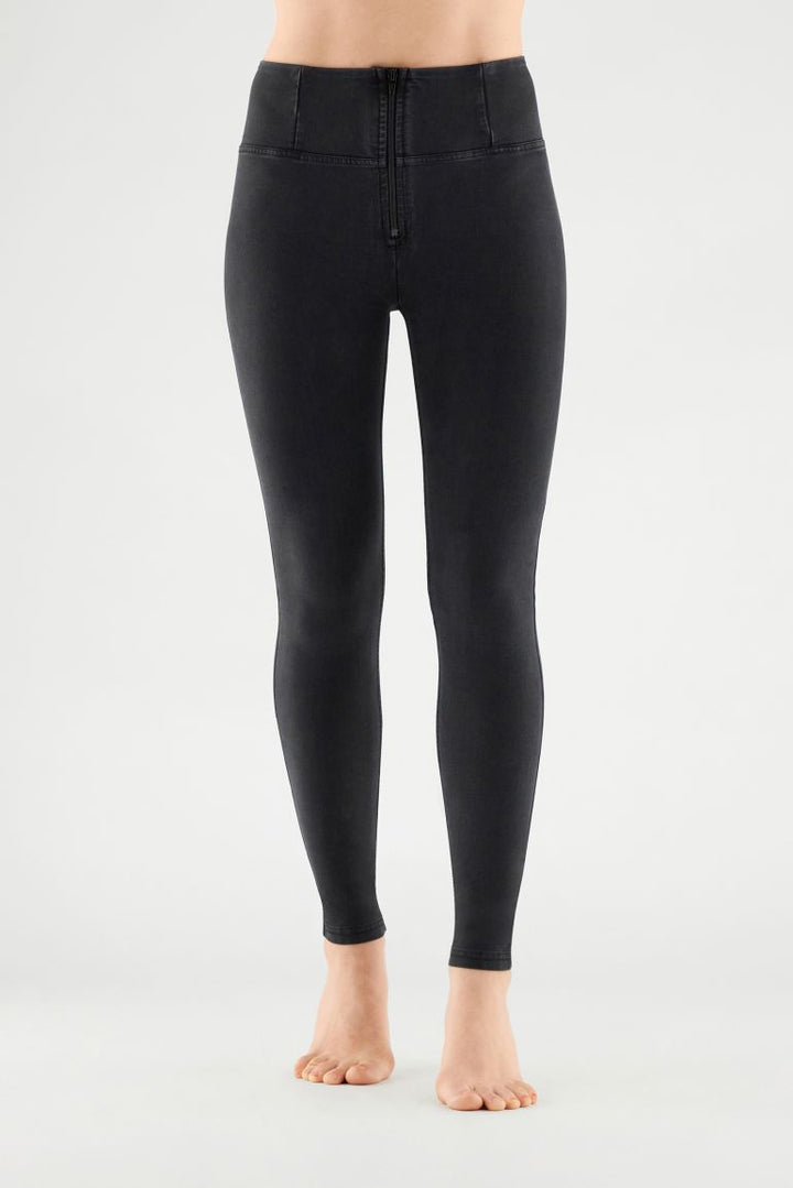 (WRUP1HS275-J7N) Soft Tencel Denim WR.UP® met Hoge Taille en Ritssluiting