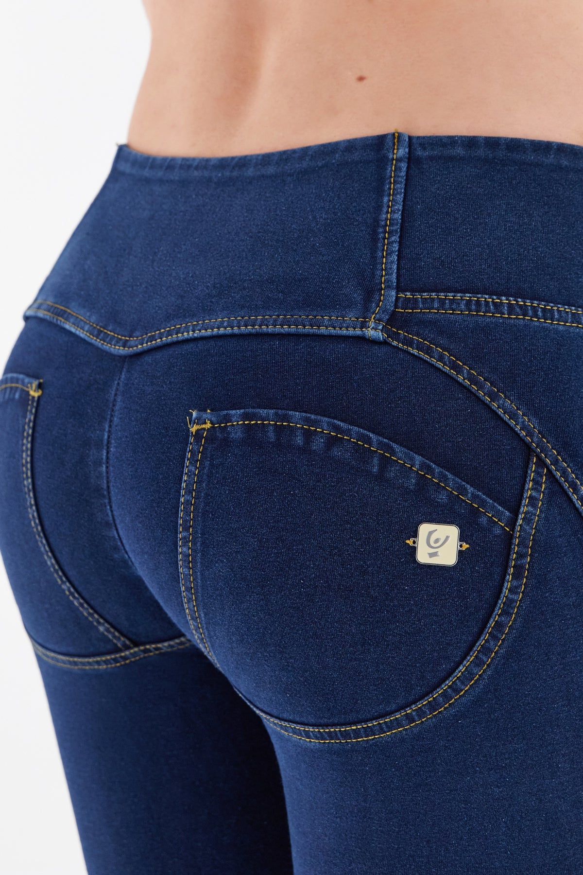 (WRUP1MC002-J0Y) PANTALON BLEU TAILLE MOYENNE COUPE SKINNY EN DENIM STRETCH WR.UP® agrandi