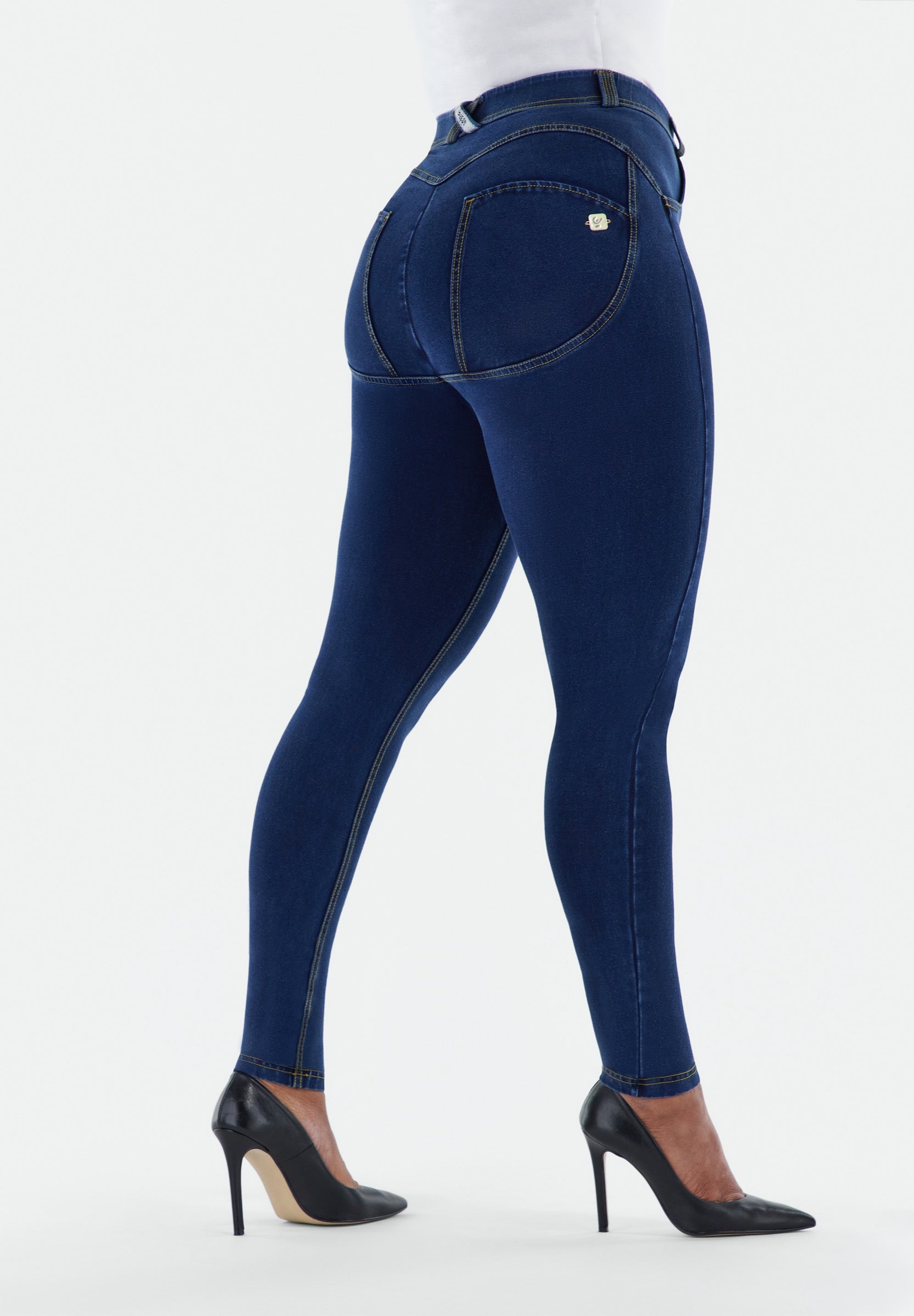 WR.UP® Curvy: Jeans and pants for curvy women Blue