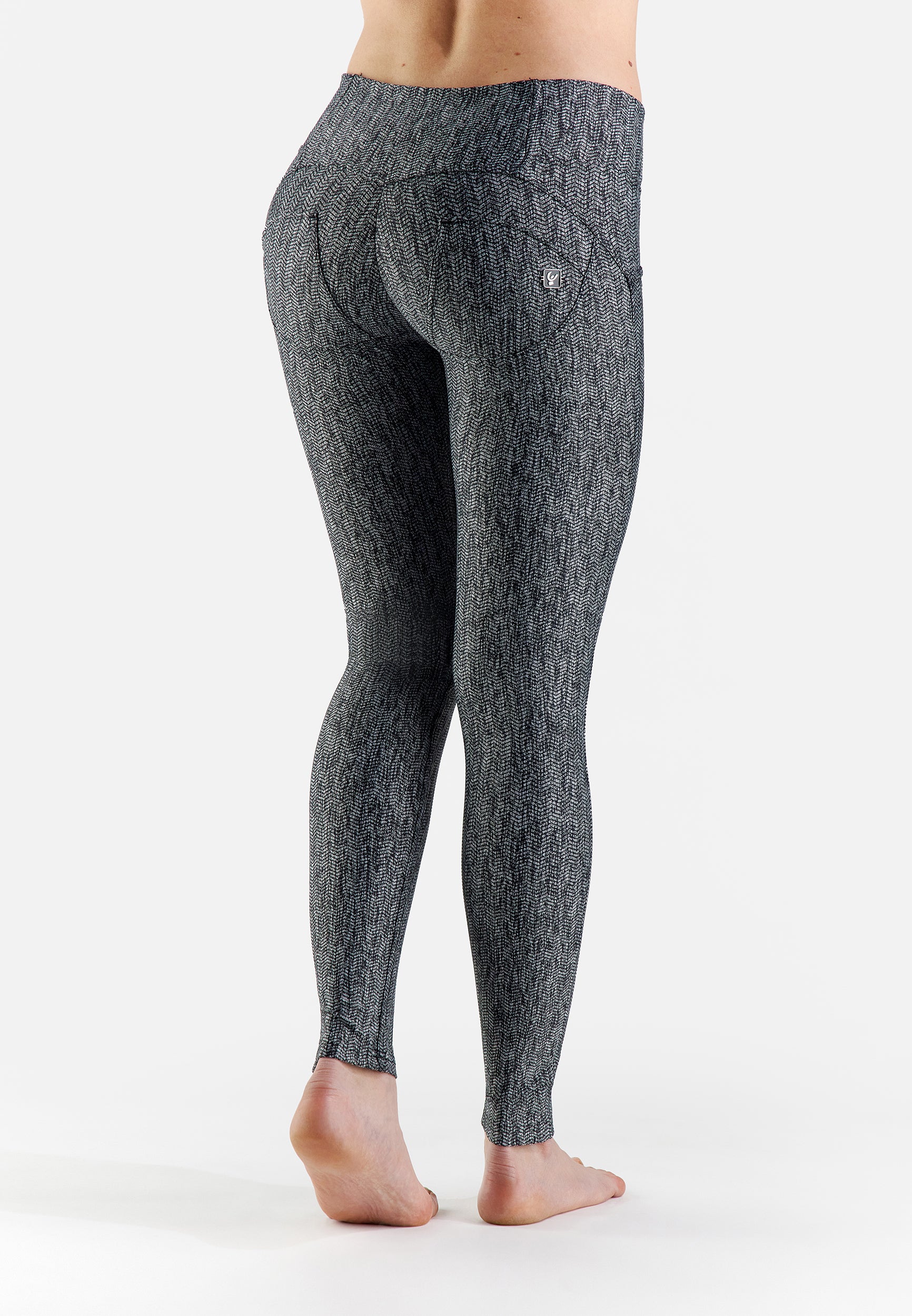 Ruitjes geruit zwart grey black grijs broek chique nette pantalon afslankend slim fit aansluitend wrup
